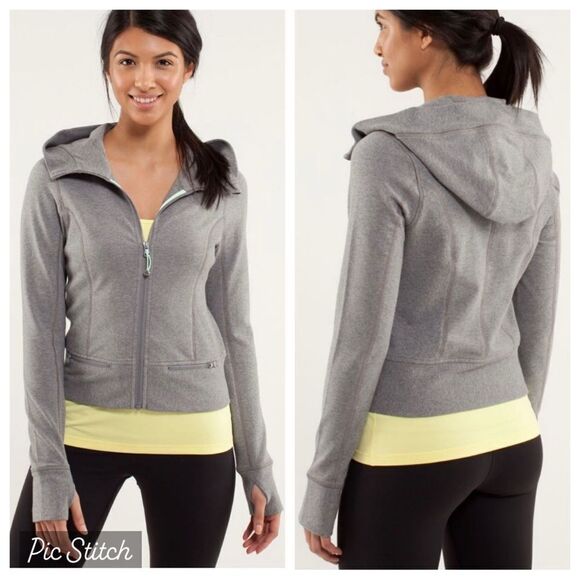 Lululemon Throw Me Over Hoodie
Vintage Sports Grey - Picture 3 of 14
